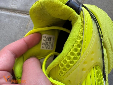 Кросівки PUMA Velophasis Electric Lime / Black
