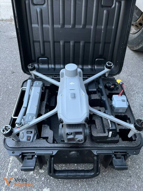 Квадрокоптер DJI Matrice 4T