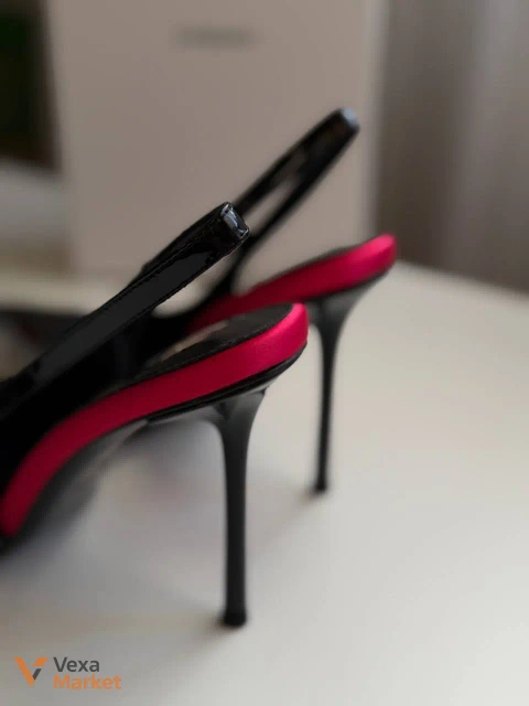 Лаковані туфлі Saint Laurent з натуральної шкіри