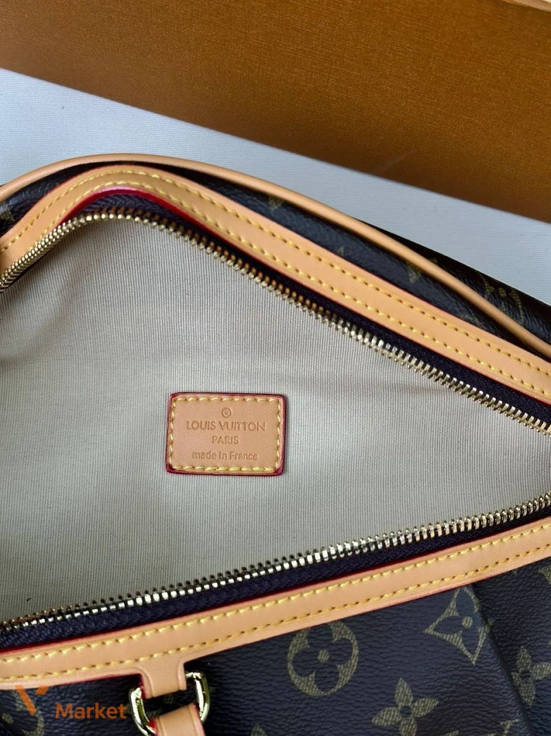 Louis Vuitton High Rise Bumbag шкіра та канва — фото 5