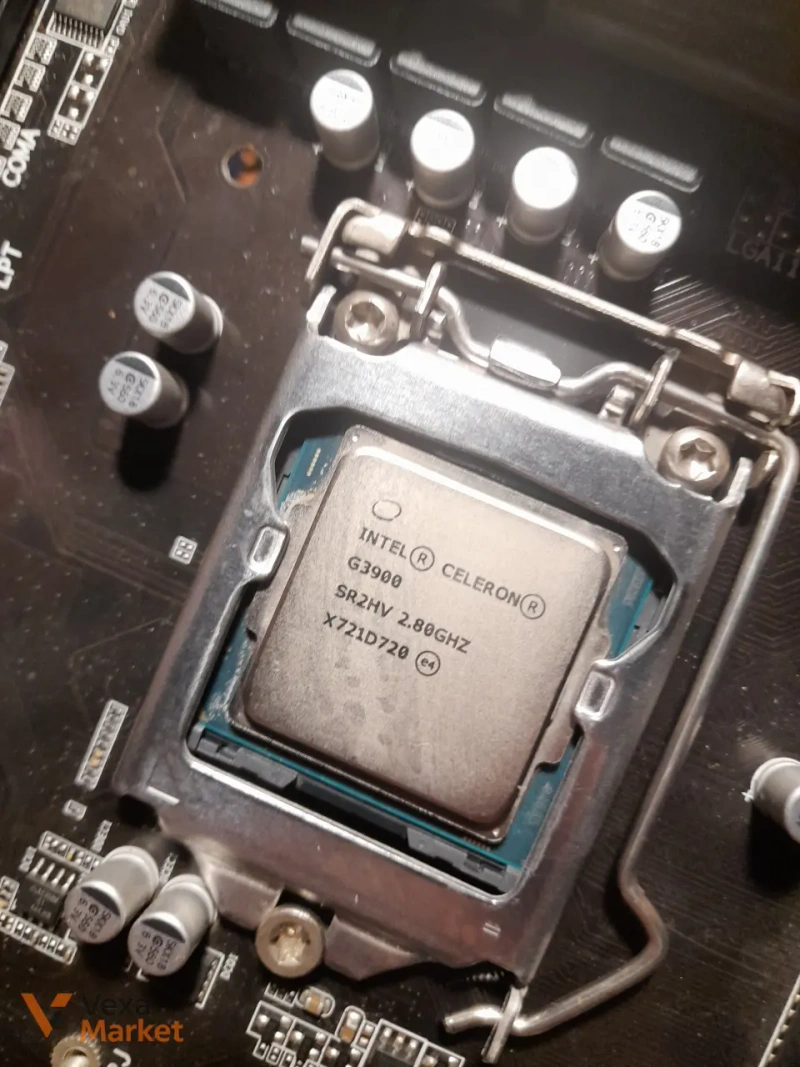 Материнська плата GIGABYTE GA-H110-D3A з процесором Celeron G3900 — фото 4