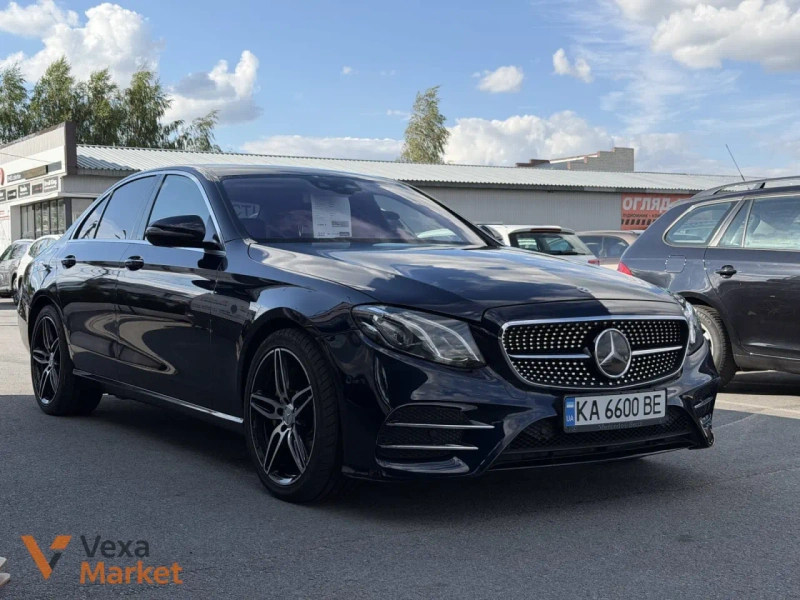 Mercedes-Benz E-Class 2020 Дизель 3.0 л. Синій — фото 2