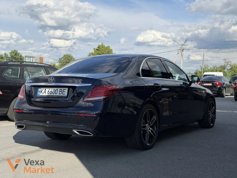 Mercedes-Benz E-Class 2020 Дизель 3.0 л. Синій — фото 3