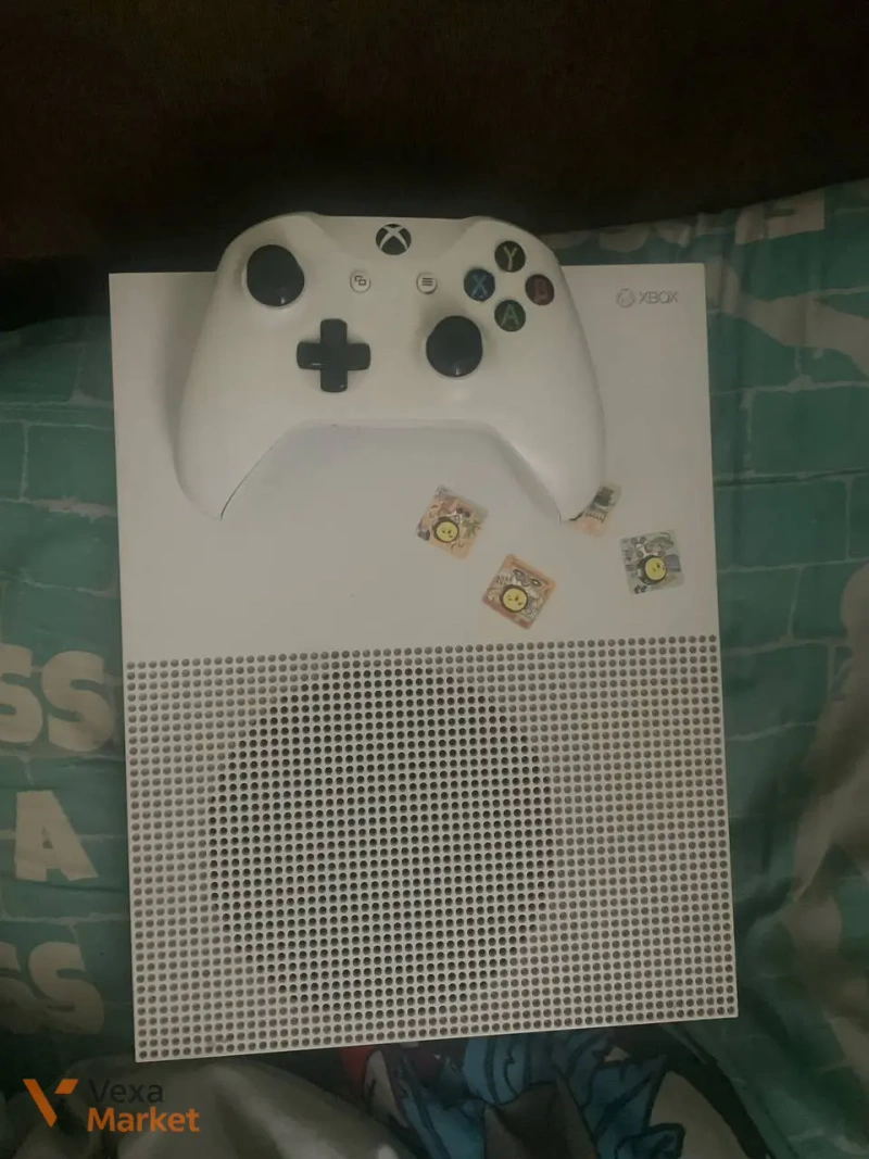 Microsoft Xbox One S 1TB — фото 3