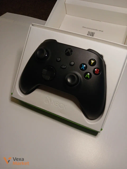 Microsoft Xbox Series X/S Wireless Controller (Carbon Black)