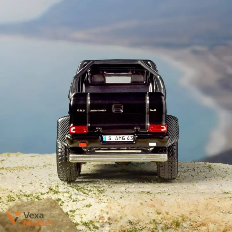 Модель автомобіля Hot Wheels Elite 64 Mercedes-Benz G 63 AMG 6x6 — фото 3