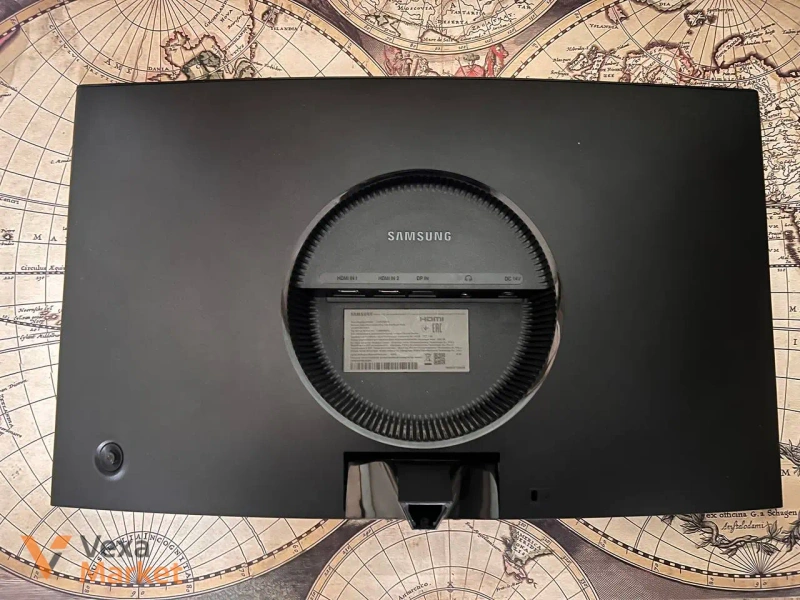 Монитор Samsung Odyssey 24" Full HD 144Hz VA — фото 2