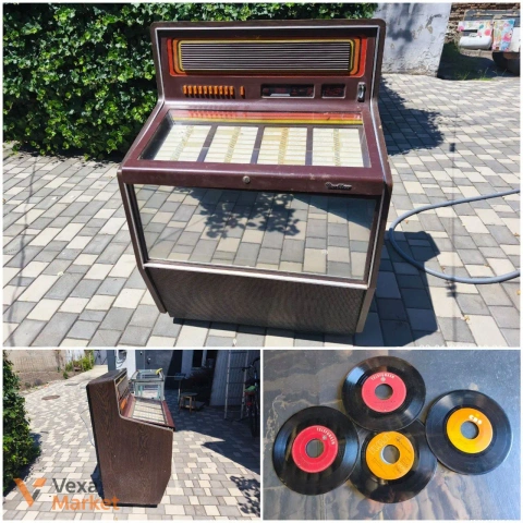 Музичний автомат Wurlitzer вінтажний з платівками