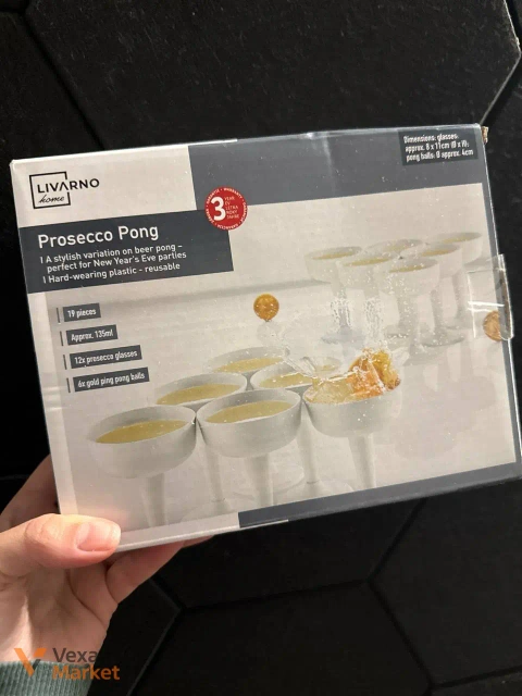 Набір для гри Prosecco Pong Livarno Home: 12 келихів + 6 кульок