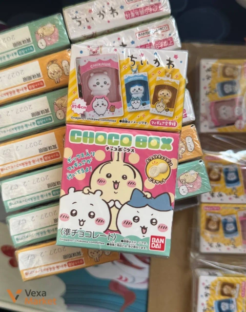 Набір фігурок-брелоків Chiikawa з смаколиками від Bandai