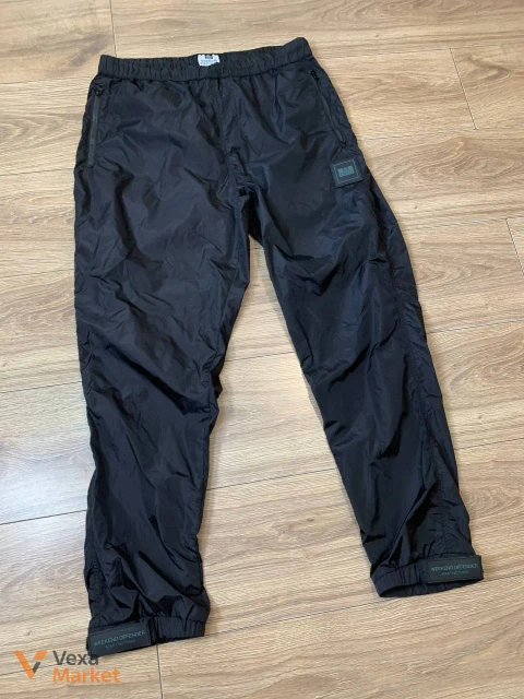 Нейлонові штани Weekend Offender L