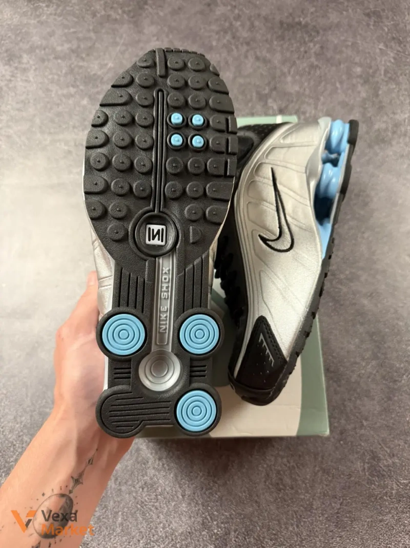 Nike Shox R4 White Black Blue — фото 4