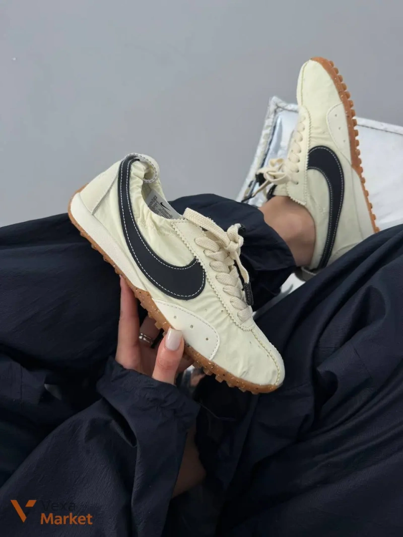 NIKE x JACQUEMUS MOON SHOE CREAM / BLACK — фото 3