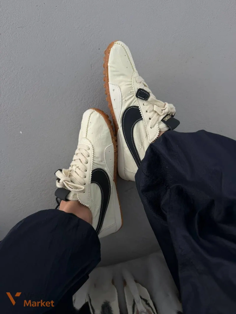 NIKE x JACQUEMUS MOON SHOE CREAM / BLACK — фото 6