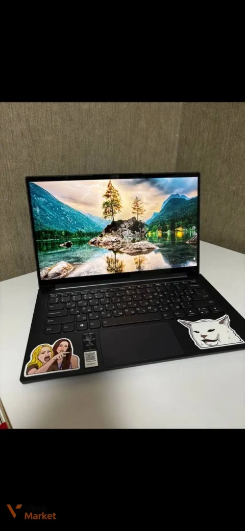 Ноутбук Lenovo Yoga Slim 7 i5-1135G7 8GB RAM 512GB SSD 4K UHD