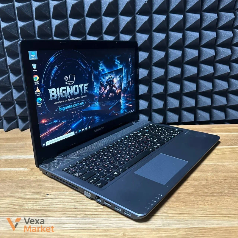 Ноутбук Medion Akoya P6659 Intel Core i5-6200U, 8GB RAM, 128GB SSD, NVIDIA GeForce 930M — фото 2