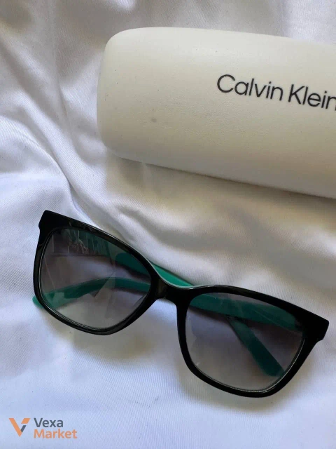 Очки Calvin Klein