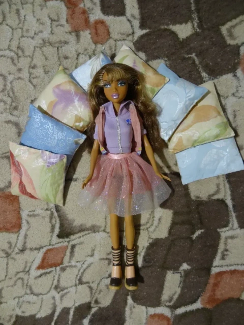 Оригинальная кукла Барби My Scene Nia Mattel 2005 г. (Май Син Ниа)
