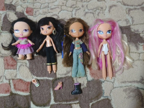 Оригинальный лот из 4 кукол Bratz и Bratz Kidz от MGA Entertainment
