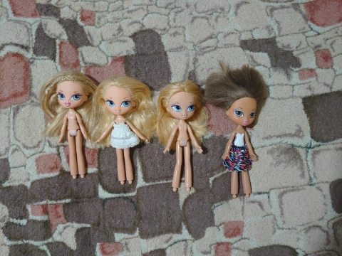 Оригинальный лот из 4 кукол Bratz Kidz от MGA Entertainment под восста