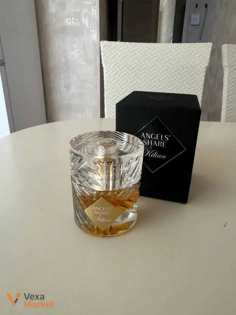 Парфуми Yves Saint Laurent Black Opium Over Red 90 мл — фото 2