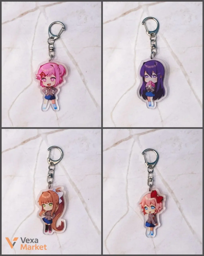 Плюшевий брелок Дух сажі та акрилові брелоки Doki Doki Literature Club! — фото 2