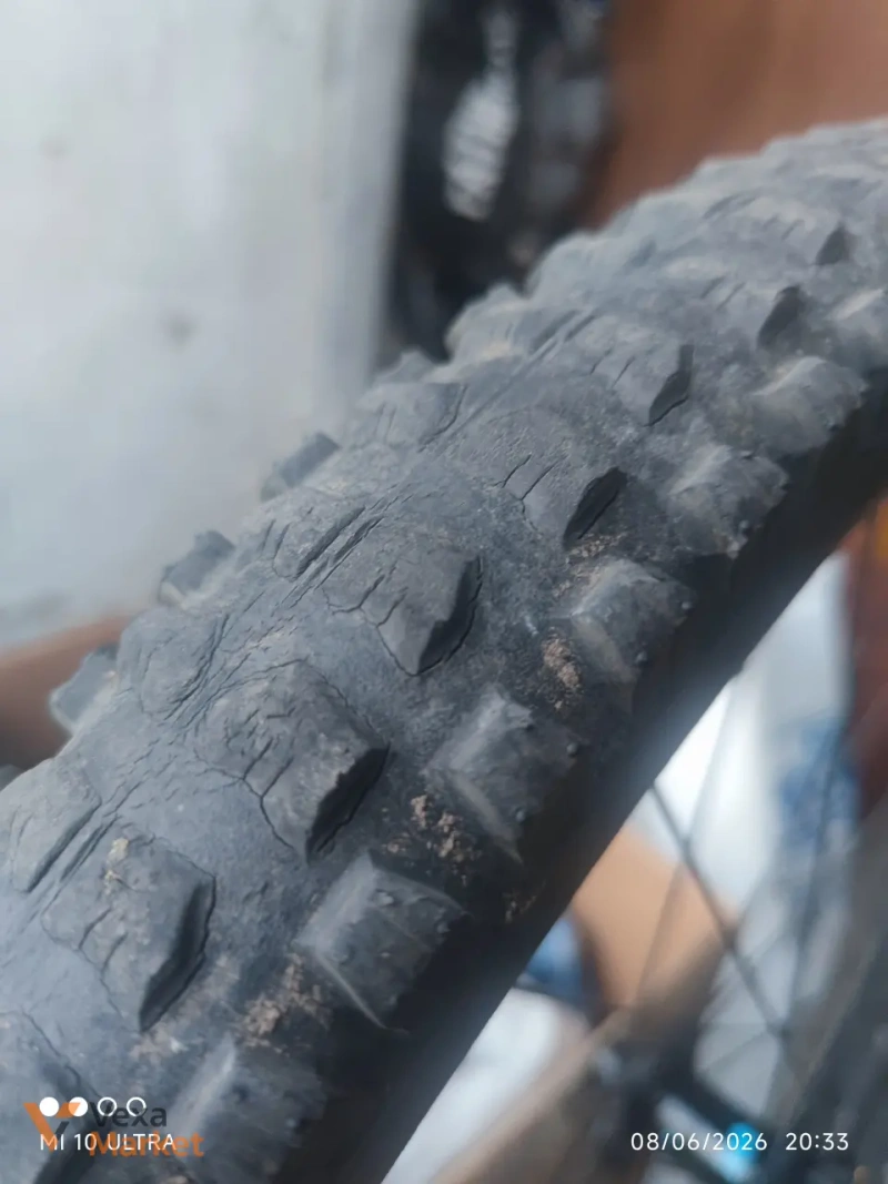 Покришки Continental Der Kaiser та Schwalbe Marathon Plus MTB — фото 3