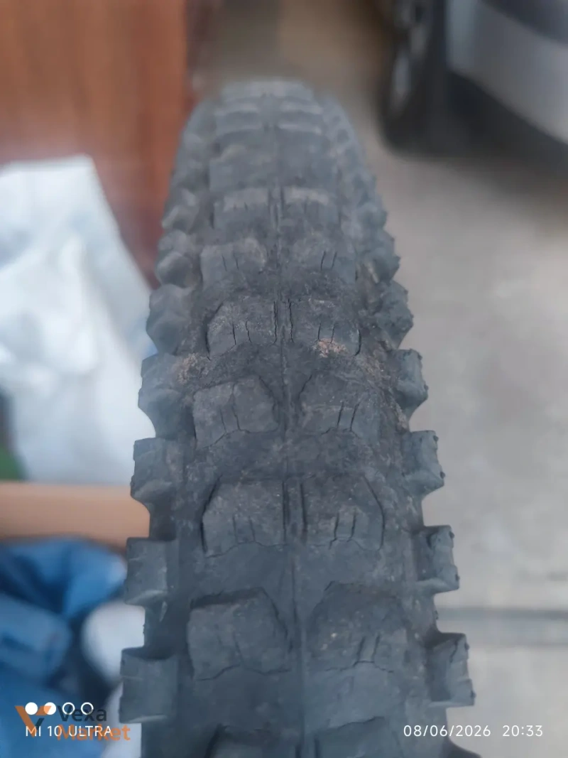 Покришки Continental Der Kaiser та Schwalbe Marathon Plus MTB — фото 4