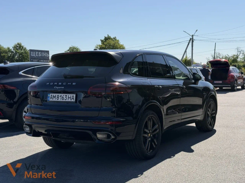 Porsche Cayenne 958 (FL) 2015 Дизель 3.0 Автомат Чорний — фото 3