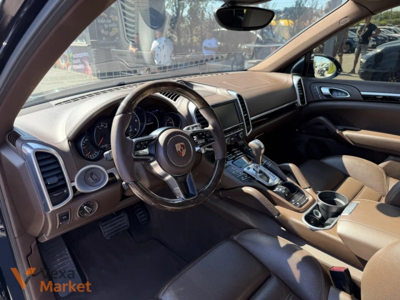 Porsche Cayenne 958 (FL) 2015 Дизель 3.0 Автомат Чорний — фото 6