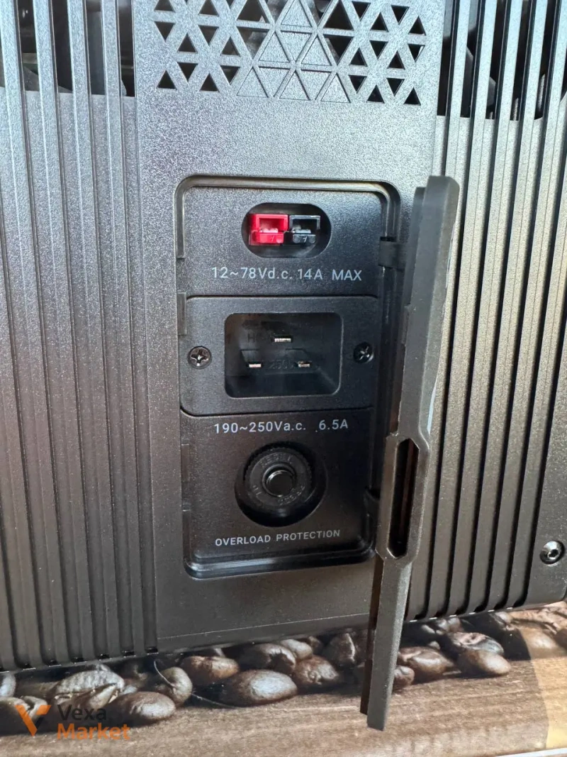 Портативна зарядна станція IQ ENERGY BOX S1 2048 Wh — фото 3