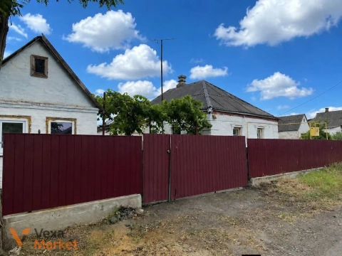 Продаж будинку в смт Компаніївка, Кіровоградська область