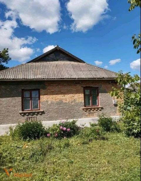 Продаж цегляного будинку в с. Бережинці, Хмельницька область