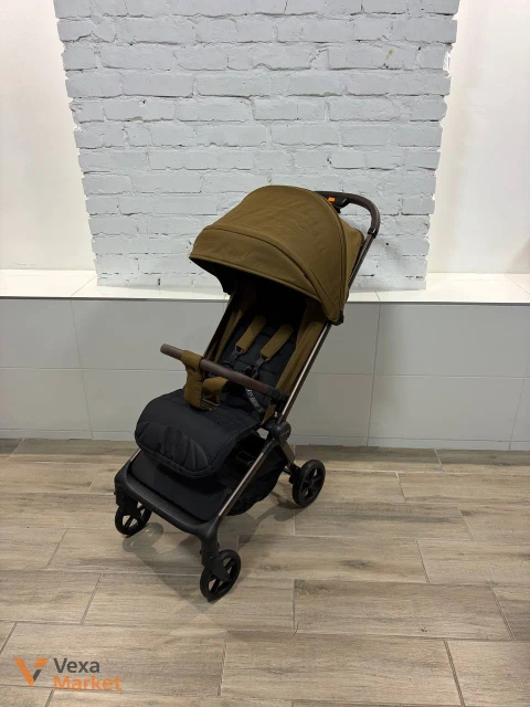 Прогулянкова коляска Carrello Atom M CRL-5527 Crrust Brown