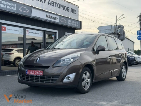 Renault Grand Scenic 2011 Дизель 1.6 л.