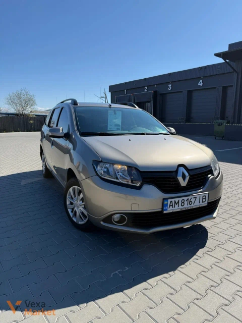 Renault Logan MCV 2015 Бежевый