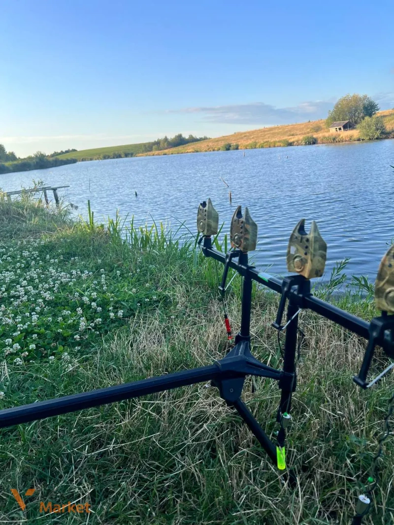 Rod-pod Brain на 4 вудки та сигналізатори Camo 4+1 — фото 5