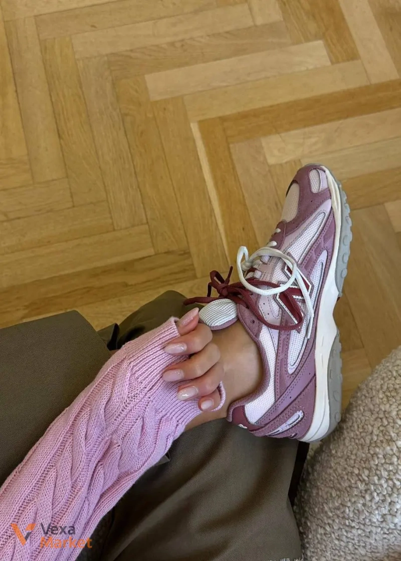 Рожеві кросівки New Balance 204L — фото 2