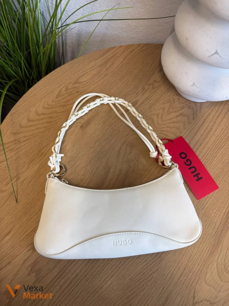 Розкішна молочна сумочка HUGO з ланцюжком — фото 3