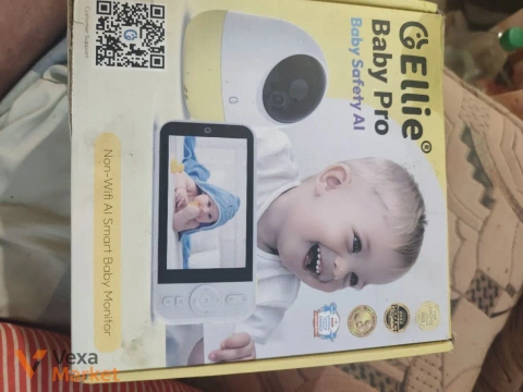 Розумна відеоняня Ellie Baby Pro Baby Safety AI