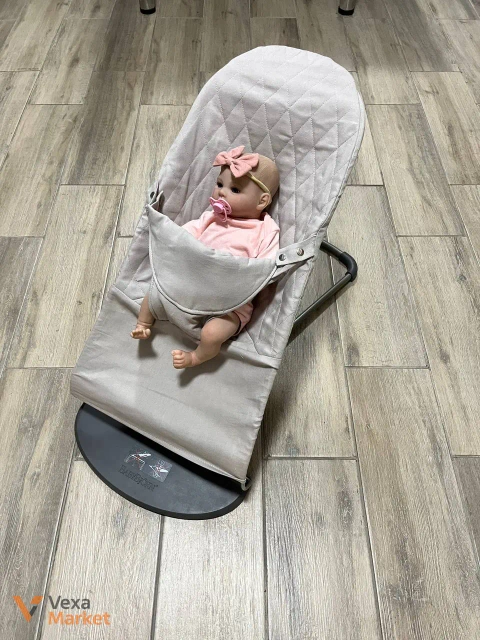 Шезлонг BabyBjorn для дітей