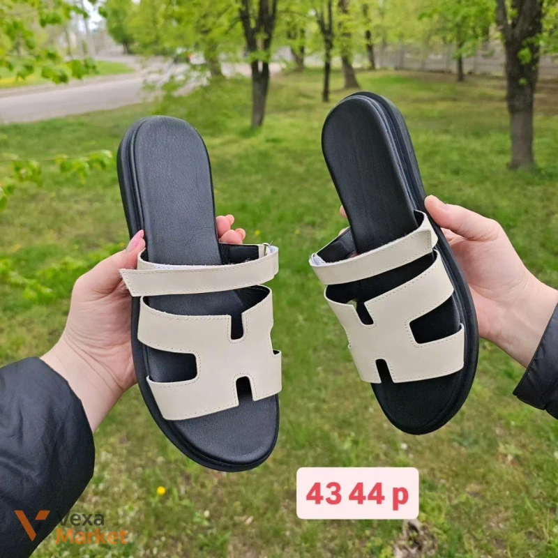Шкіряні шльопанці з регулюванням на липучці — фото 3