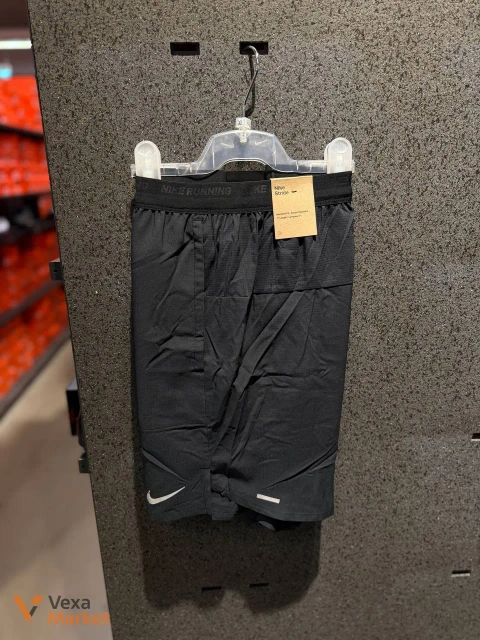 Шорти Nike Stride