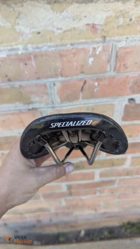 Сідло Specialized Henge 143mm