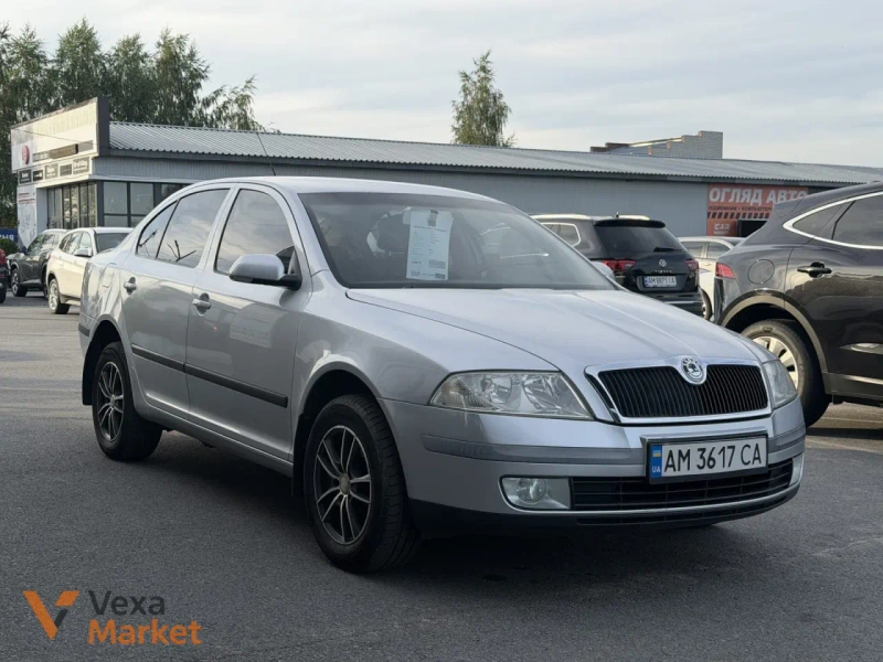 Skoda Octavia A5 2008 1.6 л. — фото 2
