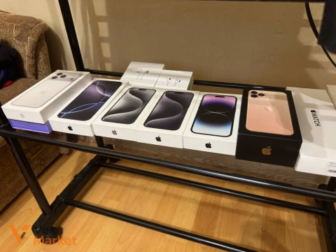 Смартфони Apple iPhone (різні моделі)