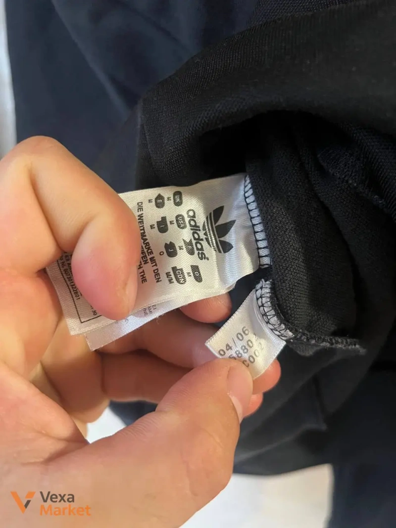 Спортивна кофта Adidas жіноча чорна — фото 3