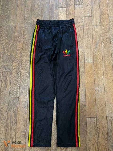 Спортивні штани Adidas Chile 62