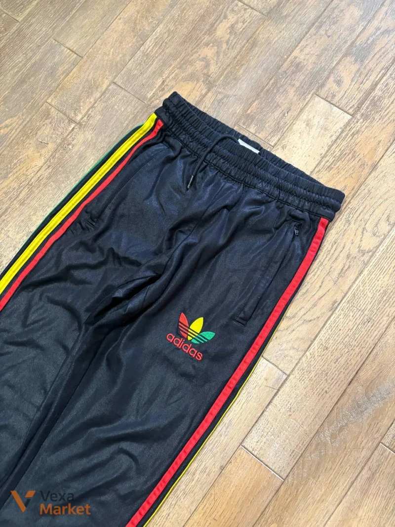 Спортивні штани Adidas Chile 62 — фото 3