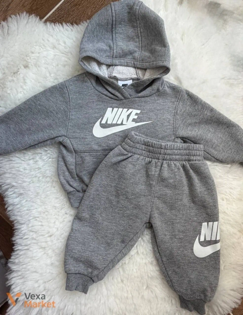 Спортивний костюм Nike 9-12M (74-80 см) сірий
